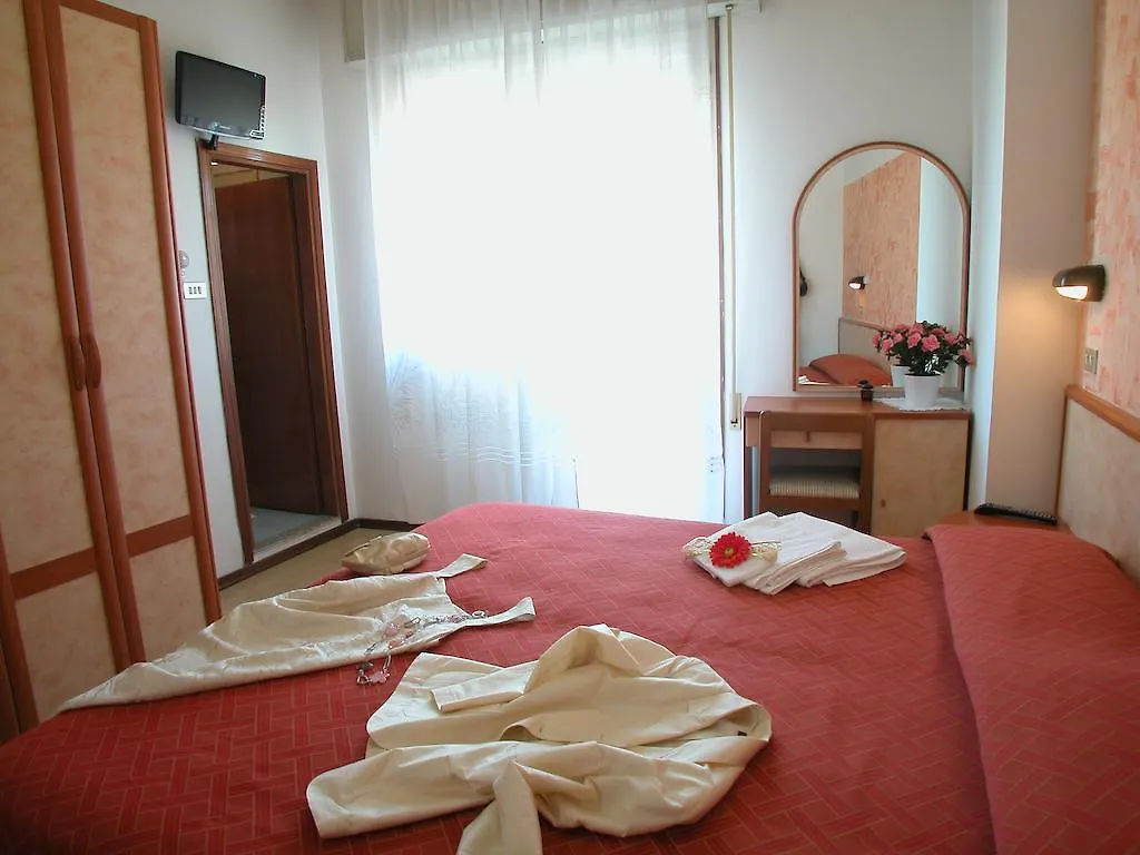 Tyc Hotel Torre Pedrera 3*,  Italië