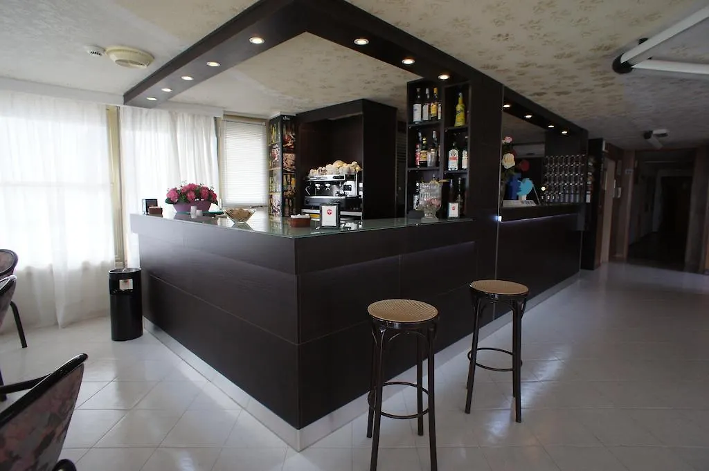 Tyc Hotel Torre Pedrera